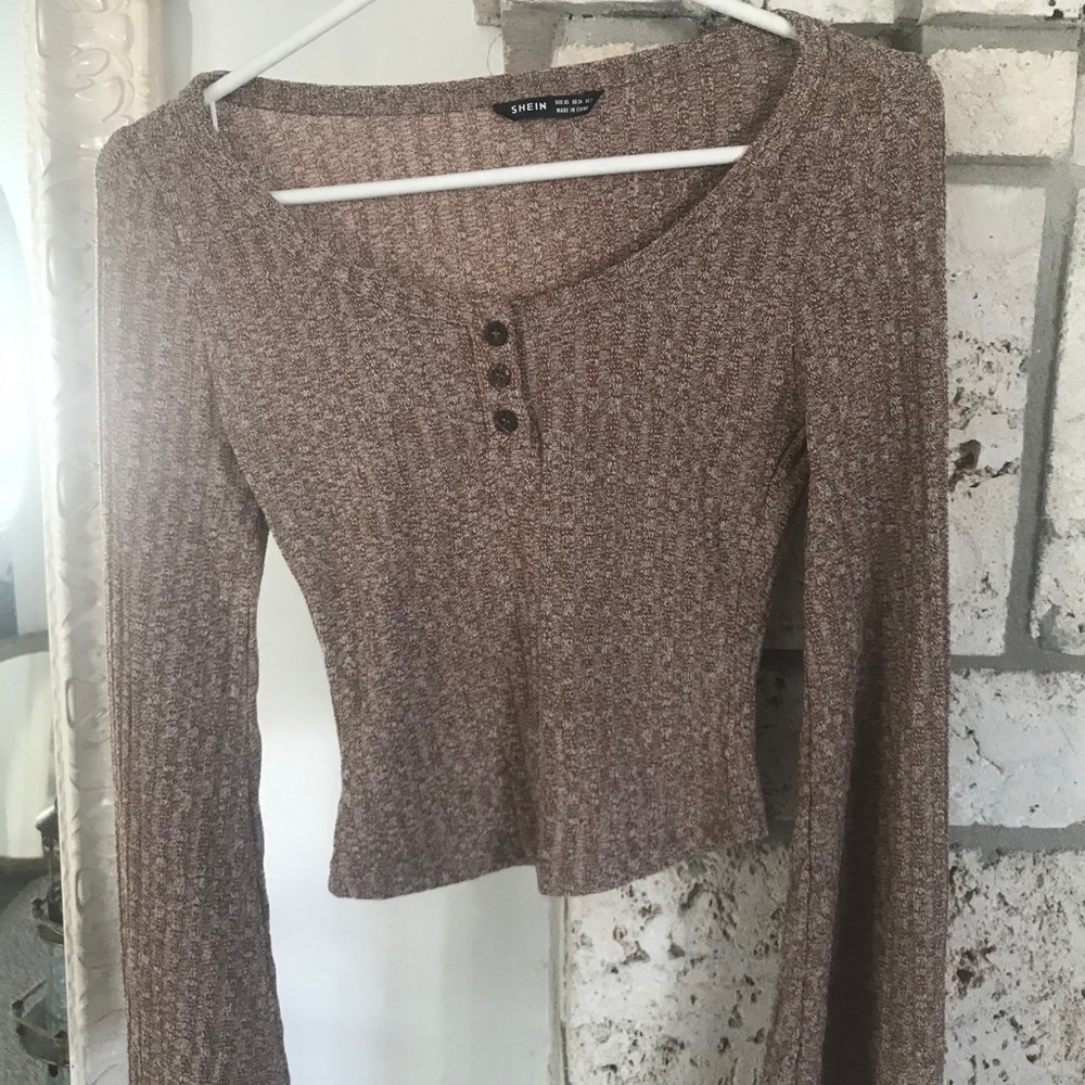 Shein Long Sleeve Flair Shirt Form Fitting!